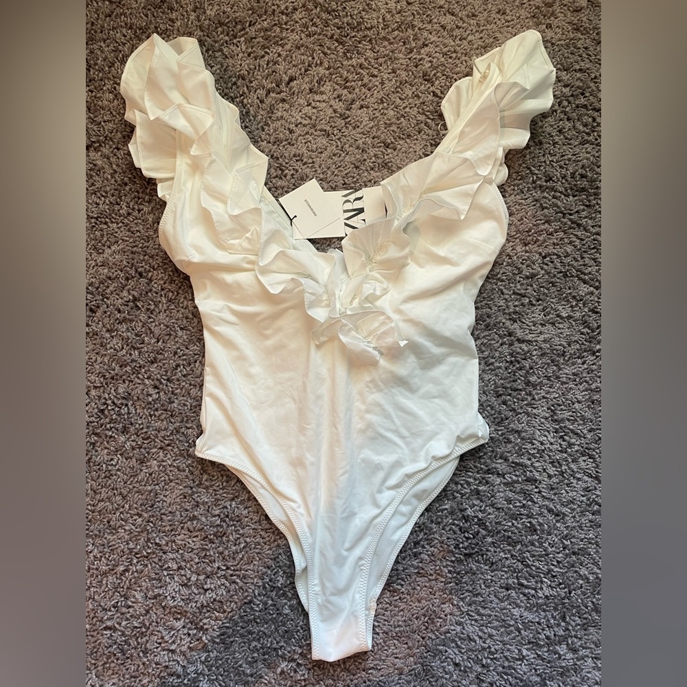 NWT Zara White Swimsuit with Ruffle Size Medium